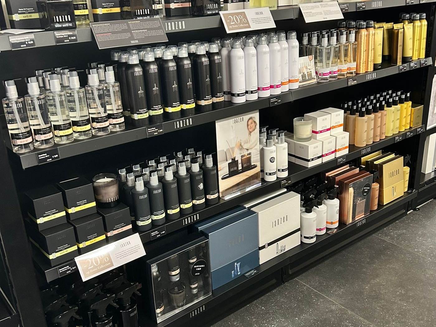 JANZEN Home en Body producten in het rek bij LUX 2.0